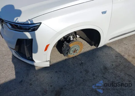 2020 Cadillac Xt6 Fwd Premium Luxury z USA, uszkodzony, nr VIN 1GYKPERS2LZ101184